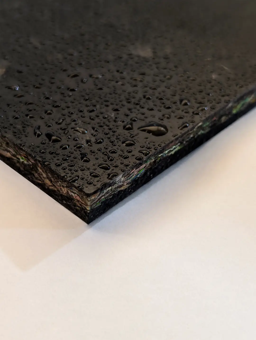 Water droplets across the surface of WoWBoards Pro