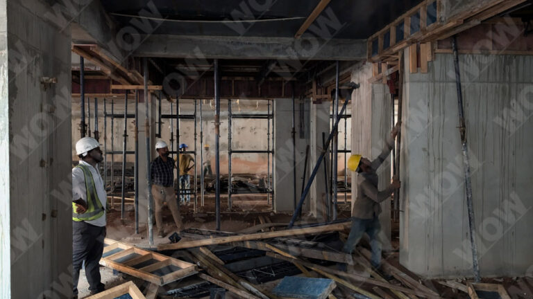 de-shuttering plastic sheets