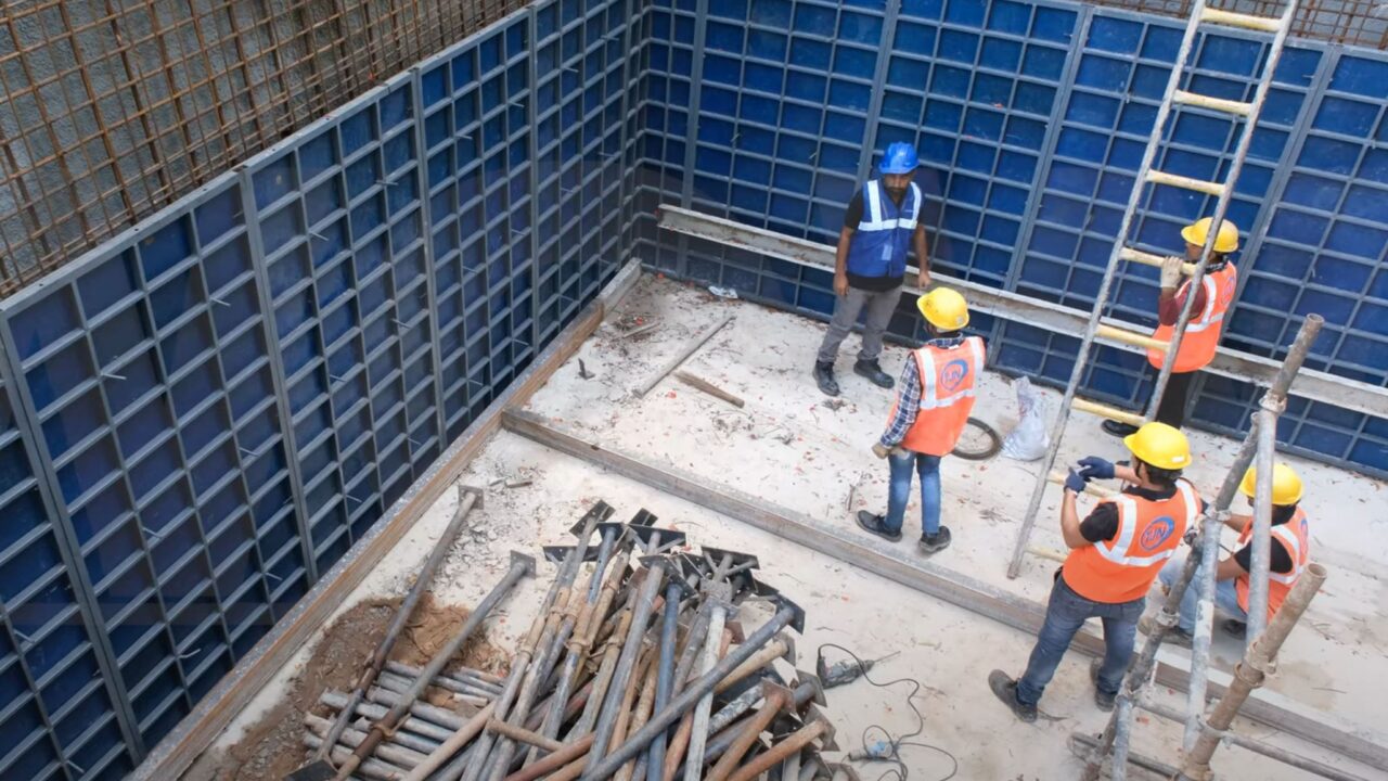 plastic shuttering