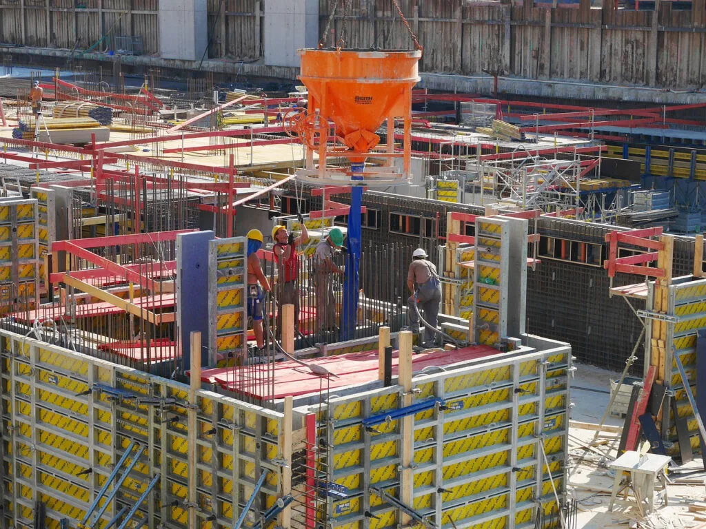 plastic shuttering