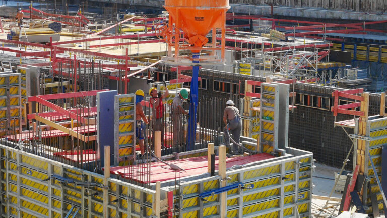 plastic shuttering